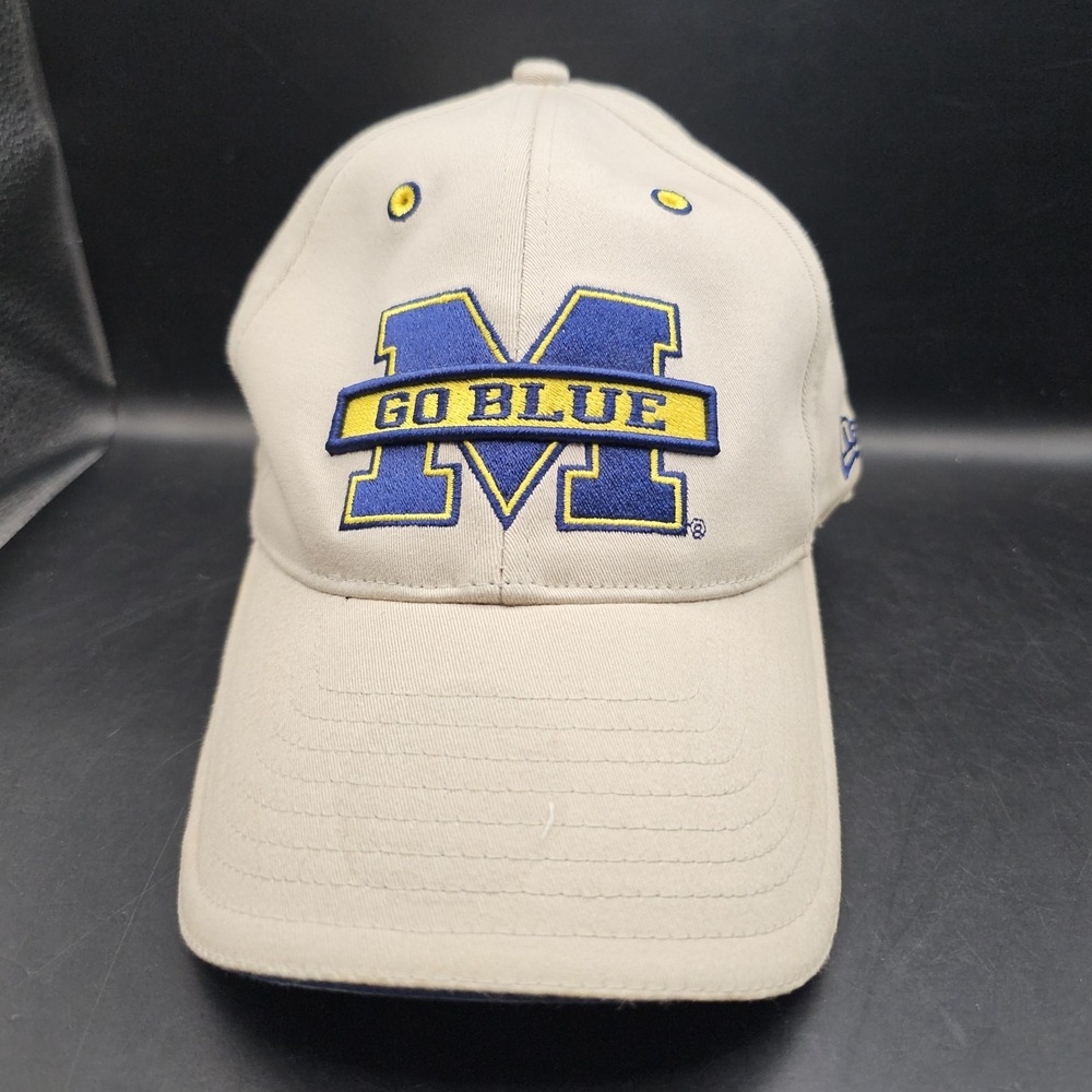 Michigan Wolverines Hat Cap‎ New Era 39thirty Beige Men Size M/L Dad Clean Up